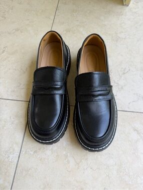 Classic Black Leather Penny Loafers for Men